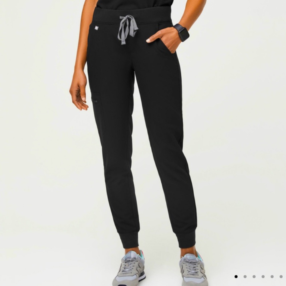 Figs Zamora Jogger Scrub Pant - Black SP